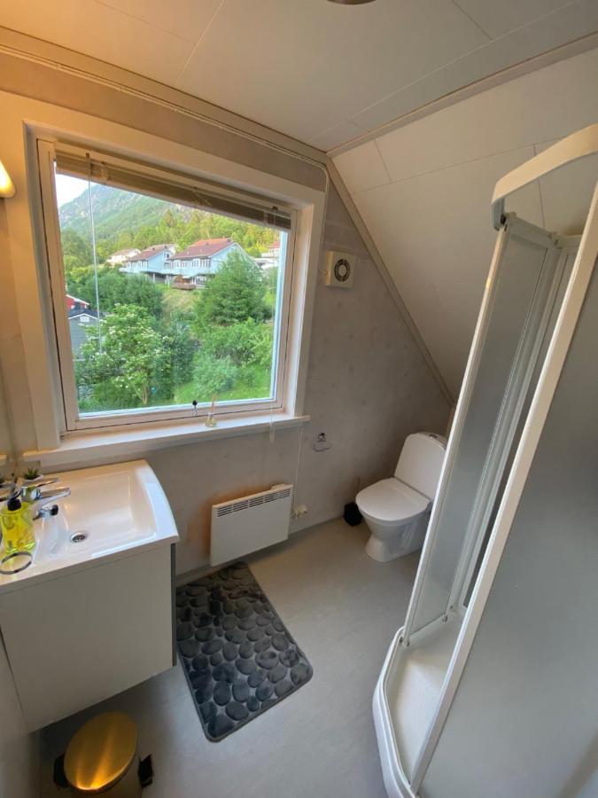 Leilighet Loft Visnes Stryn Bagian luar foto